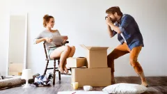 картонні коробки ремонт квартири переїзд