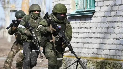 Російські військові російські окупанти