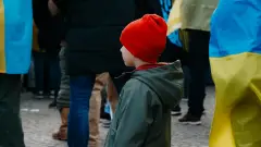 дитина хлопчик впо біженці  українці