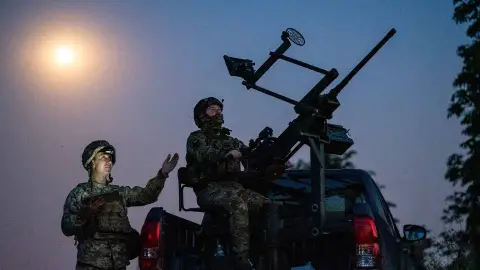 Збройні сили збройних сил - це військова операція Збройні сили збройних сил - це військова операція