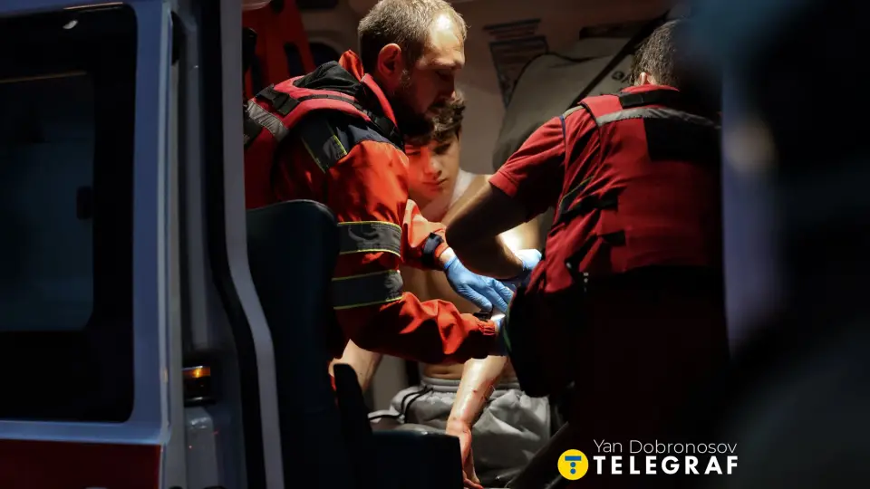 постраждалий київ обстріл війна медики