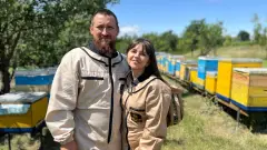 родина Рясні мед бджільництво пасіка