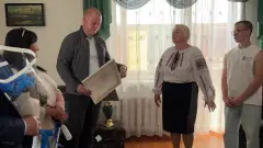 Від складної евакуації з Луганщини до нового дому в Полтаві: історія родини Подгайків, яка дала дім 40 дітям