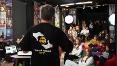 жовтий автобус