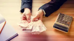 рублі борг російські гроші зарплата