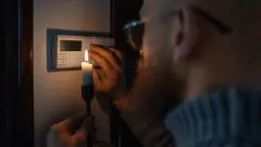 відключення світла електрика свічка