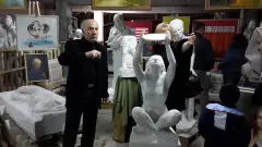 Микола Шматько у майстерні