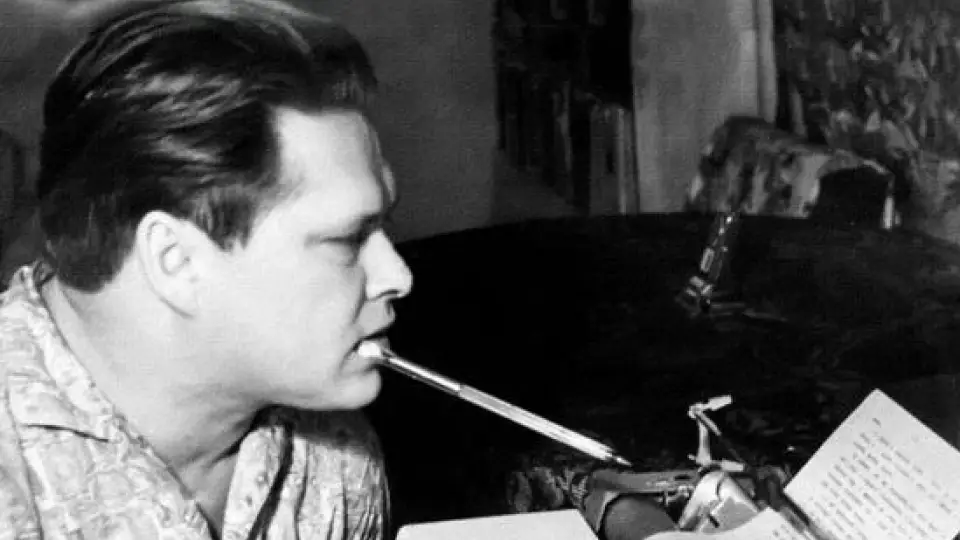 Владислав Титов друкує власні твори