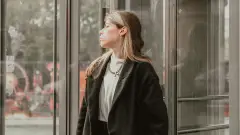 дівчина підліток