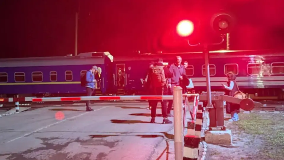 потяг дтп аварія