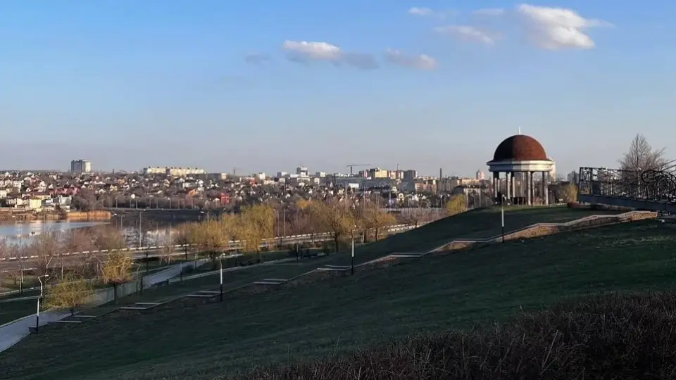 Донецьк 2026 весна квітень окупація