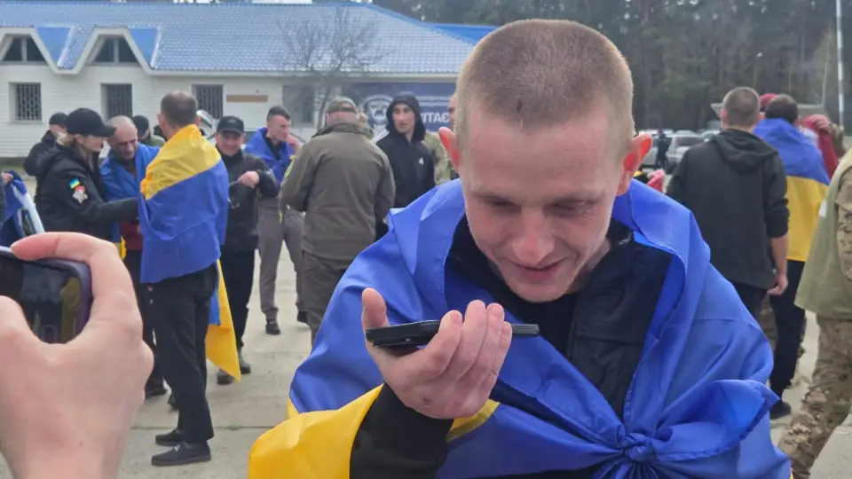 Українські захисники повернулися з російського полону