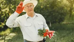 фермер аграрій пенсіонер
