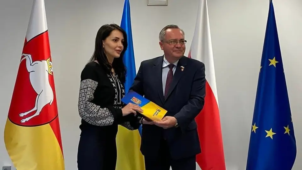 яна литвинова