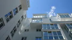 нерухомісь офіс багатоповерхівка