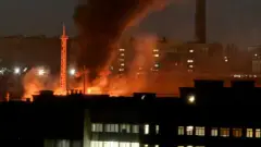Пожежа після вибуху в окупованому Маріуполі