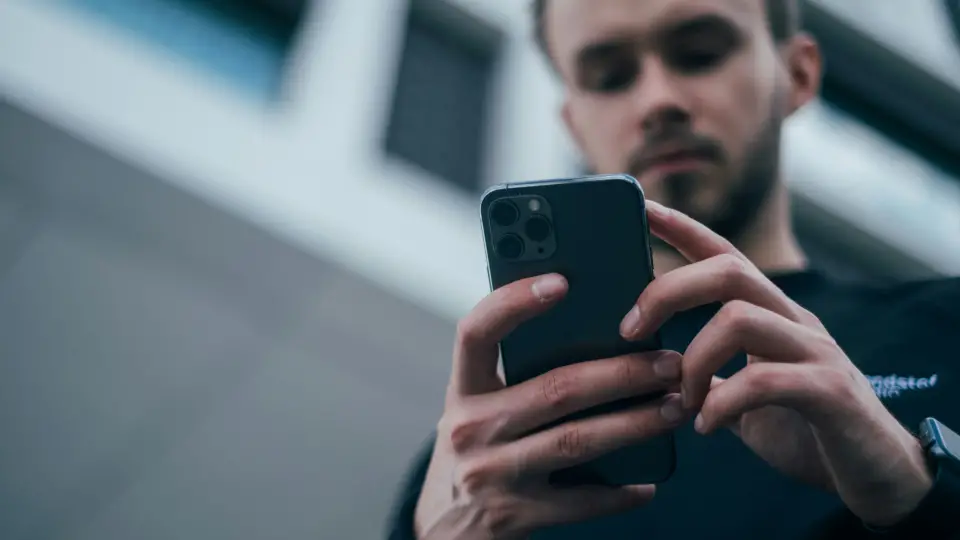 мобільний телефон смартфон iPhone