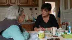 бабуся літня жінка пенсіонерка