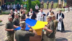 Загинув військовий з Кремінної Владислав Непран: його поховали на Хмельниччині