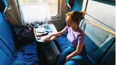 потяг поїзд уз укрзалізниця купе