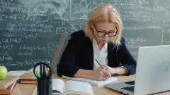 учителька школа педагог освітянка